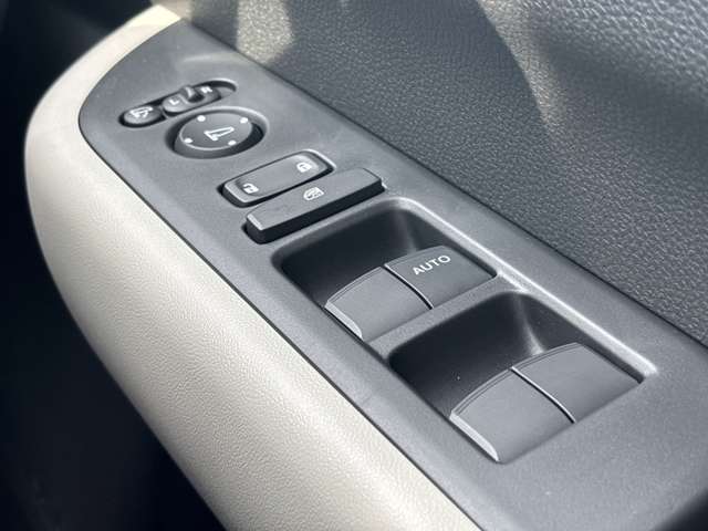 ホンダ フリード １．５ エアー R7年 (近畿) 99