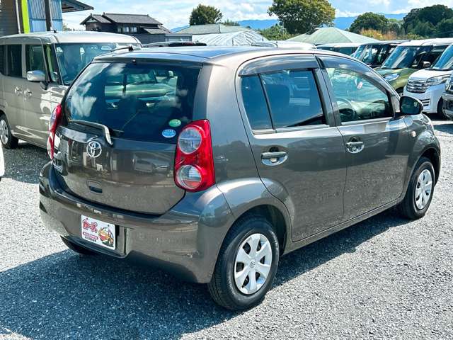 トヨタ パッソ １．０ Ｘ クツロギ H25年 (九州・沖縄) 99