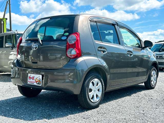 トヨタ パッソ １．０ Ｘ クツロギ H25年 (九州・沖縄) 99