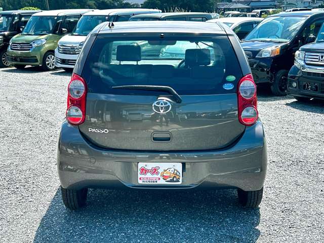 トヨタ パッソ １．０ Ｘ クツロギ H25年 (九州・沖縄) 99