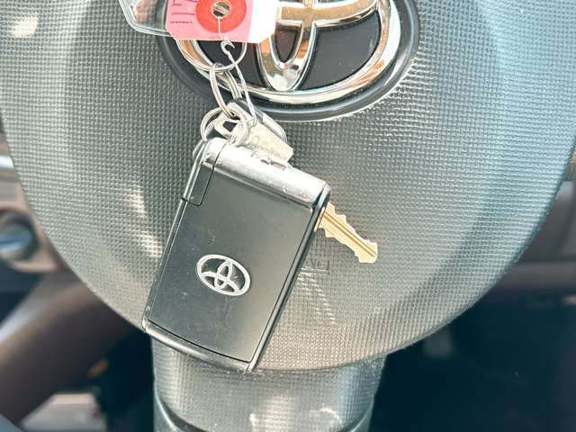 トヨタ パッソ １．０ Ｘ クツロギ H25年 (九州・沖縄) 99