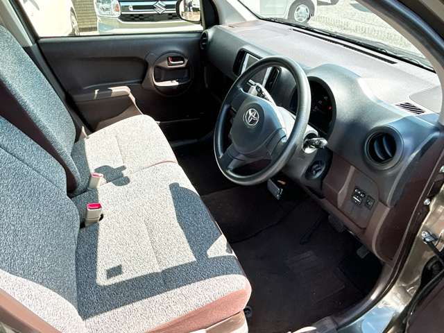 トヨタ パッソ １．０ Ｘ クツロギ H25年 (九州・沖縄) 99