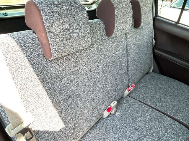 トヨタ パッソ １．０ Ｘ クツロギ H25年 (九州・沖縄) 99