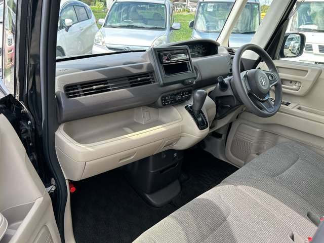 ホンダ Ｎ　ＢＯＸ ６６０ Ｇ H29年 (九州・沖縄) 99