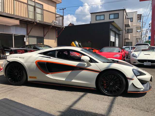 マクラーレン ６２０Ｒ ３．８ R2年 (関東) 99