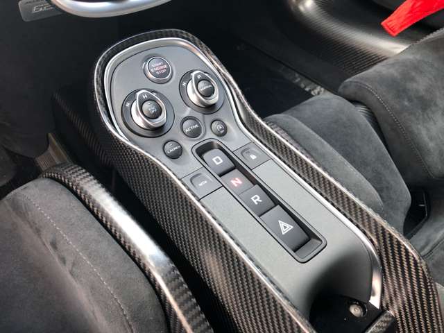 マクラーレン ６２０Ｒ ３．８ R2年 (関東) 99