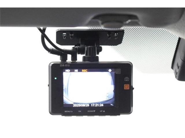 トヨタ プリウス １．８ Ｓ ツーリングセレクション Ｅ－ＦＯＵＲ ４ＷＤ H28年 (北海道) 99