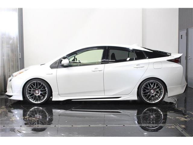 トヨタ プリウス １．８ Ｓ ツーリングセレクション Ｅ－ＦＯＵＲ ４ＷＤ H28年 (北海道) 99