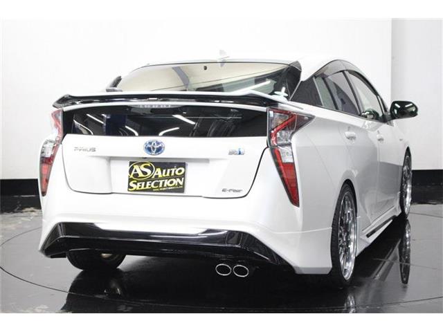 トヨタ プリウス １．８ Ｓ ツーリングセレクション Ｅ－ＦＯＵＲ ４ＷＤ H28年 (北海道) 99