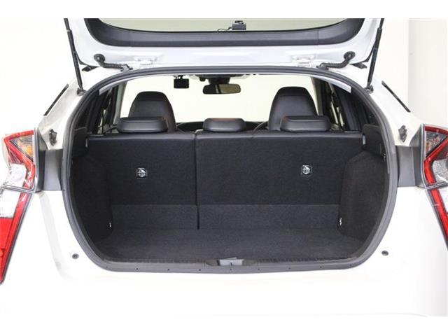 トヨタ プリウス １．８ Ｓ ツーリングセレクション Ｅ－ＦＯＵＲ ４ＷＤ H28年 (北海道) 99