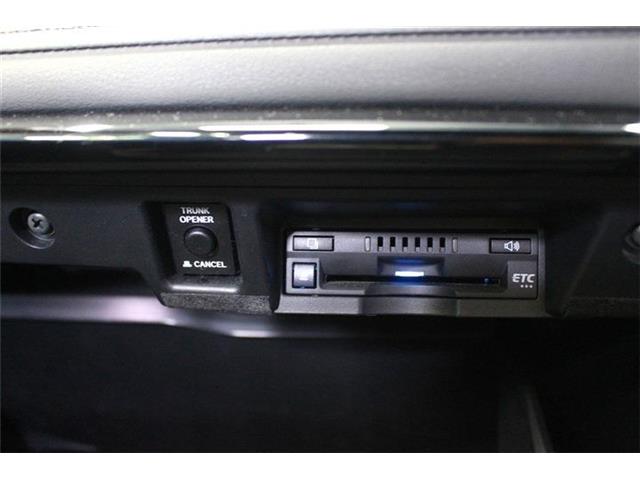 トヨタ クラウン　ハイブリッド ハイブリッド ２．５ ＲＳ ＦＯＵＲ ４ＷＤ R1年 (北海道) 99