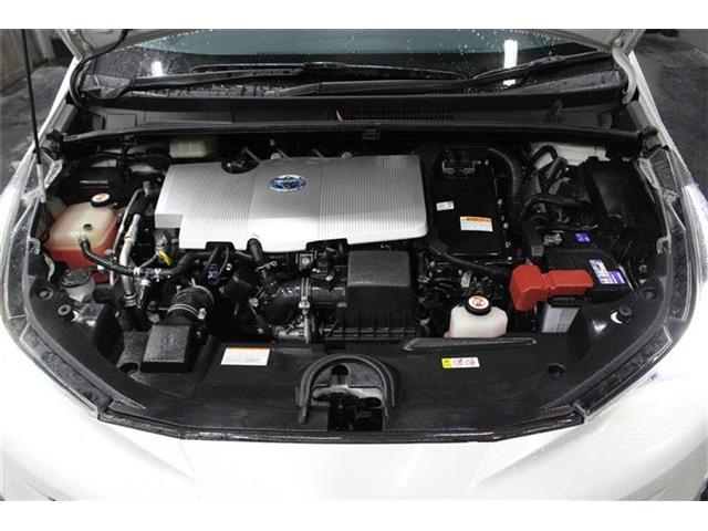 トヨタ プリウス １．８ Ｓ セーフティ プラス Ｅ－ＦＯＵＲ ４ＷＤ H30年 (北海道) 99