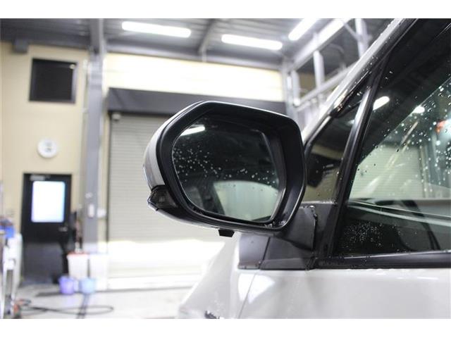 トヨタ プリウス １．８ Ｓ セーフティ プラス Ｅ－ＦＯＵＲ ４ＷＤ H30年 (北海道) 99