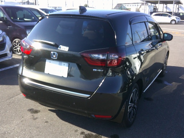 ホンダ フィット　ハイブリッド １．５ Ｅ：ＨＥＶ リュクス R3年 (東北) 99