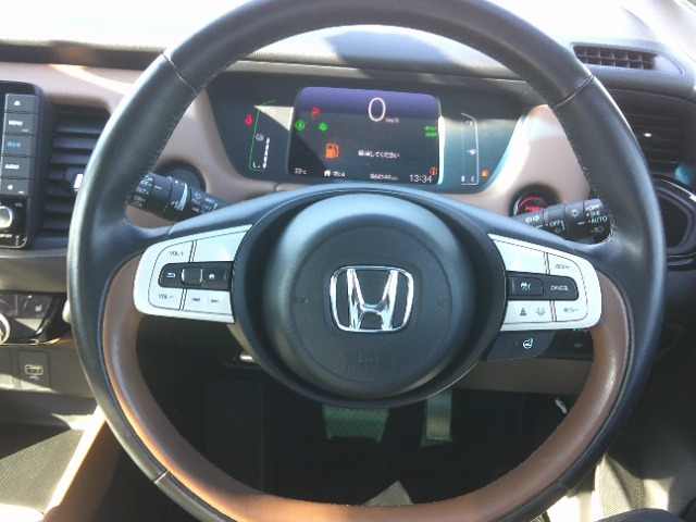ホンダ フィット　ハイブリッド １．５ Ｅ：ＨＥＶ リュクス R3年 (東北) 99