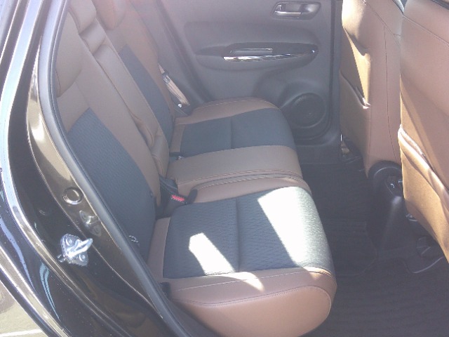 ホンダ フィット　ハイブリッド １．５ Ｅ：ＨＥＶ リュクス R3年 (東北) 99