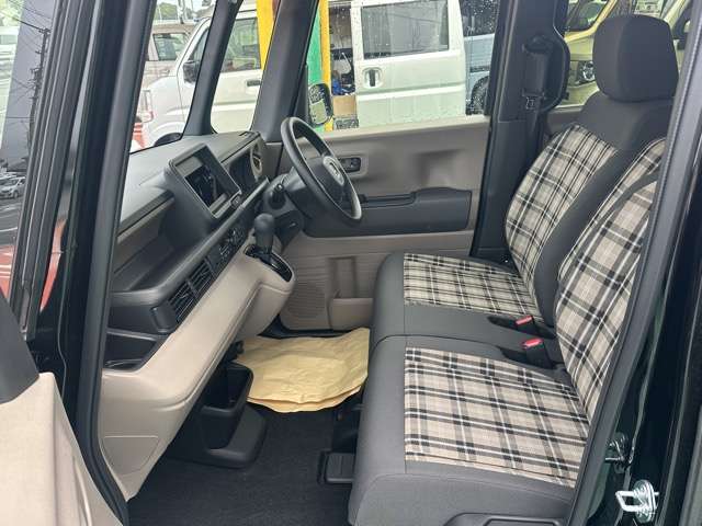 ホンダ Ｎ　ＢＯＸ ジョイ ６６０ モノトーン R7年 (東海) 99