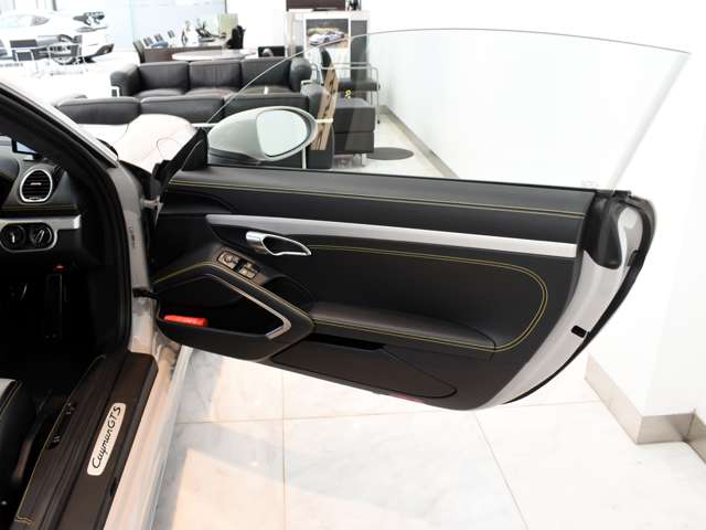 ポルシェ ７１８ケイマン ＧＴＳ　４．０ R2年 (関東) 99