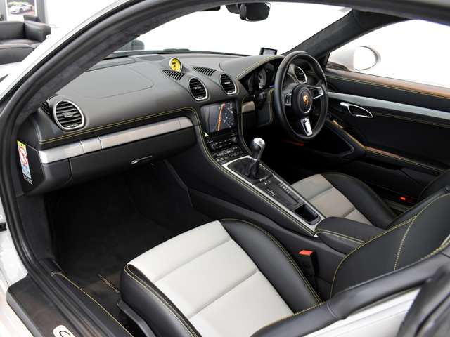 ポルシェ ７１８ケイマン ＧＴＳ　４．０ R2年 (関東) 99