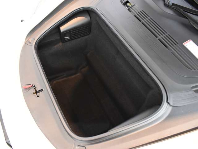 ポルシェ ７１８ケイマン ＧＴＳ　４．０ R2年 (関東) 99