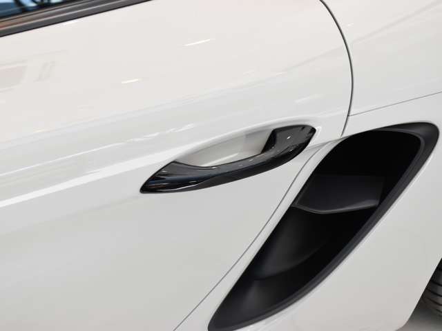 ポルシェ ７１８ケイマン ＧＴＳ　４．０ R2年 (関東) 99