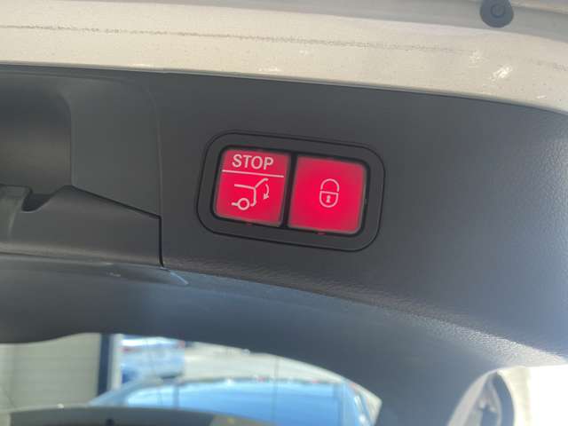 メルセデスベンツ Ｃクラスワゴン Ｃ２２０ Ｄ ローレウス エディション ディーゼルターボ H29年 (九州・沖縄) 99