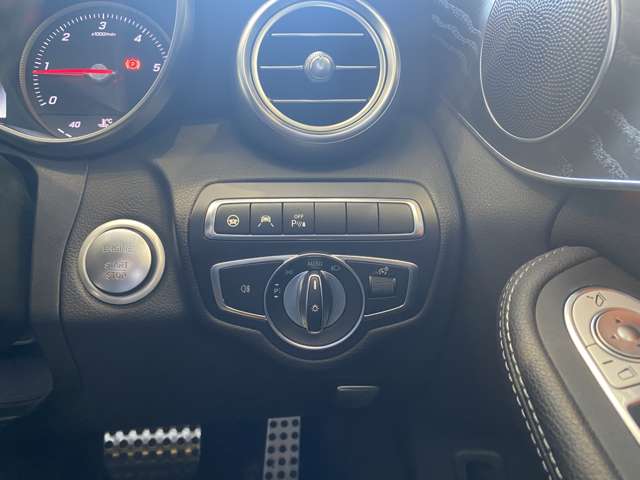 メルセデスベンツ Ｃクラスワゴン Ｃ２２０ Ｄ ローレウス エディション ディーゼルターボ H29年 (九州・沖縄) 99