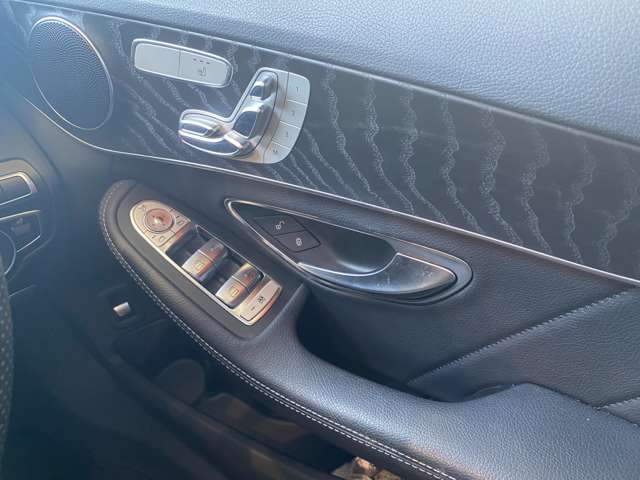 メルセデスベンツ Ｃクラスワゴン Ｃ２２０ Ｄ ローレウス エディション ディーゼルターボ H29年 (九州・沖縄) 99