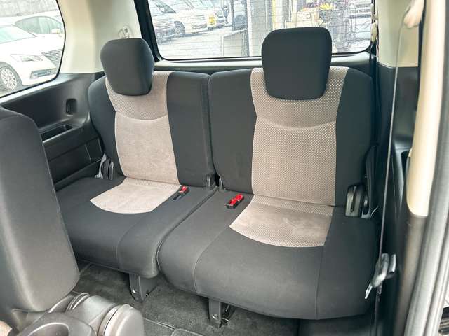 日産 セレナ ２．０ ライダー Ｓ－ＨＹＢＲＩＤ H25年 (九州・沖縄) 99