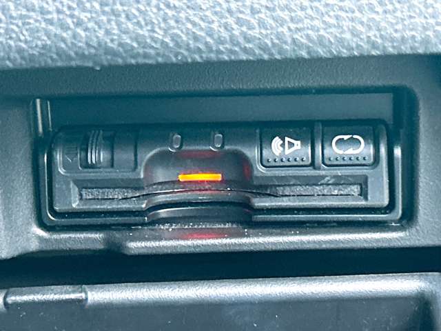 日産 セレナ ２．０ ライダー Ｓ－ＨＹＢＲＩＤ H25年 (九州・沖縄) 99