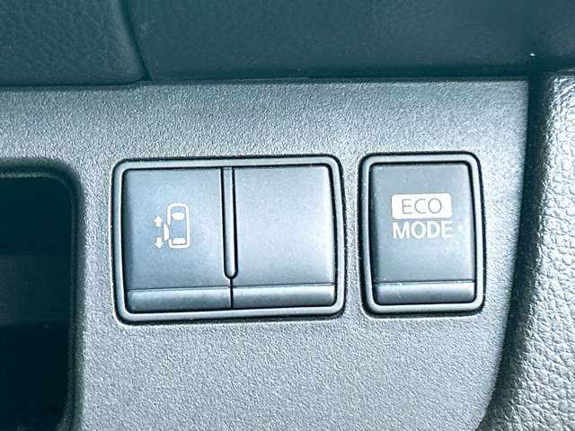 日産 セレナ ２．０ ライダー Ｓ－ＨＹＢＲＩＤ H25年 (九州・沖縄) 99