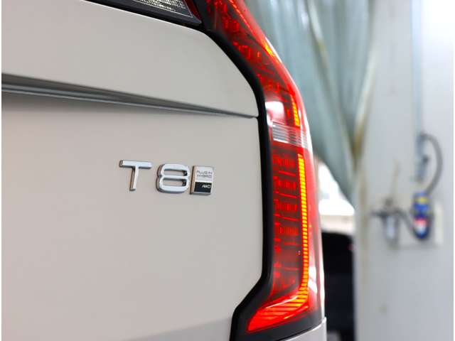 ボルボ ＸＣ９０ ウルトラ Ｔ８ ＡＷＤ プラグイン ハイブリッド ４ＷＤ R7年 (近畿) 99
