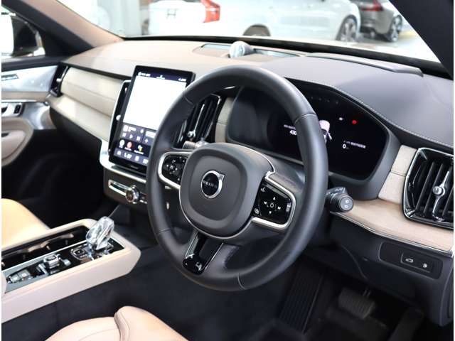 ボルボ ＸＣ９０ ウルトラ Ｔ８ ＡＷＤ プラグイン ハイブリッド ４ＷＤ R7年 (近畿) 99