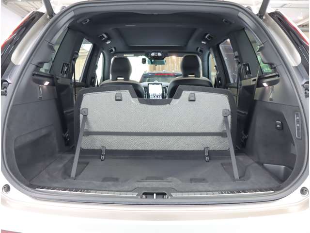 ボルボ ＸＣ９０ ウルトラ Ｔ８ ＡＷＤ プラグイン ハイブリッド ４ＷＤ R7年 (近畿) 99