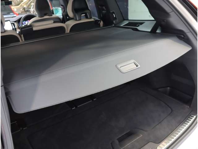 ボルボ ＸＣ９０ ウルトラ Ｔ８ ＡＷＤ プラグイン ハイブリッド ４ＷＤ R7年 (近畿) 99