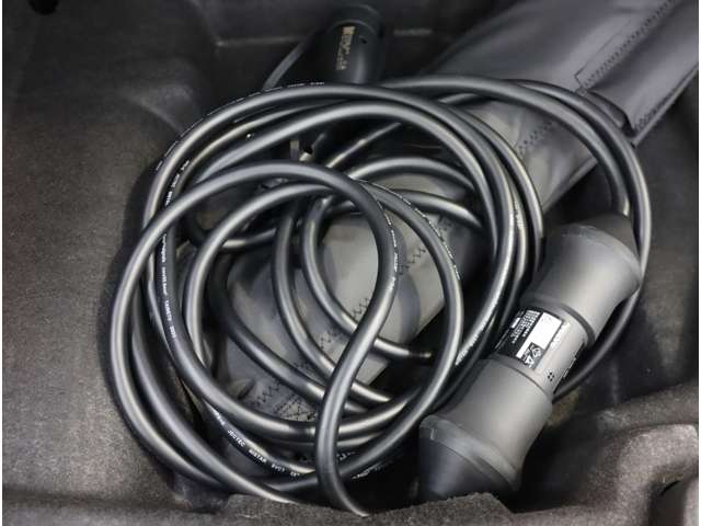 ボルボ ＸＣ９０ ウルトラ Ｔ８ ＡＷＤ プラグイン ハイブリッド ４ＷＤ R7年 (近畿) 99