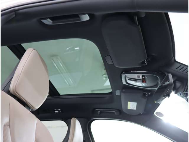 ボルボ ＸＣ９０ ウルトラ Ｔ８ ＡＷＤ プラグイン ハイブリッド ４ＷＤ R7年 (近畿) 99