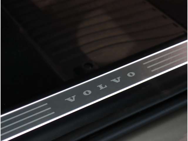 ボルボ ＸＣ９０ ウルトラ Ｔ８ ＡＷＤ プラグイン ハイブリッド ４ＷＤ R7年 (近畿) 99