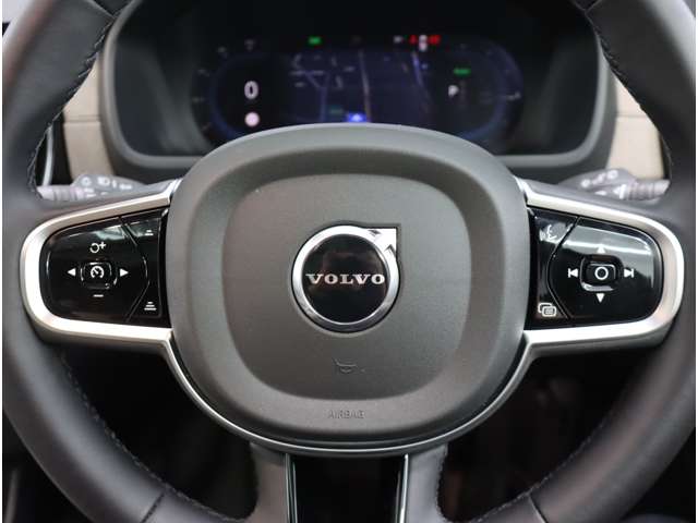 ボルボ ＸＣ９０ ウルトラ Ｔ８ ＡＷＤ プラグイン ハイブリッド ４ＷＤ R7年 (近畿) 99