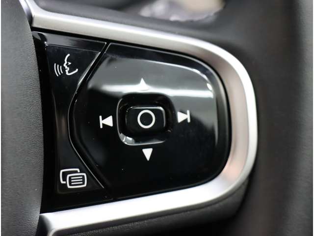 ボルボ ＸＣ９０ ウルトラ Ｔ８ ＡＷＤ プラグイン ハイブリッド ４ＷＤ R7年 (近畿) 99