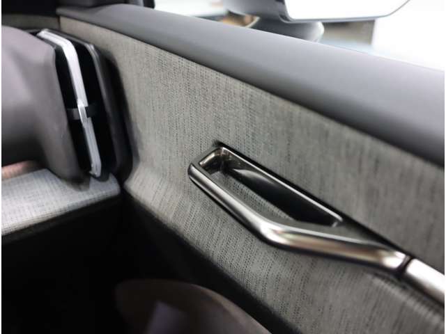 ボルボ ＥＸ３０ ウルトラシングルモーター　エクステンデッドレンジ R6年 (近畿) 99