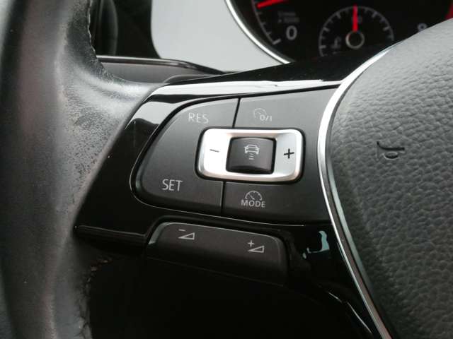 フォルクスワーゲン ゴルフヴァリアント ＴＳＩ　ハイライン H27年 (関東) 99