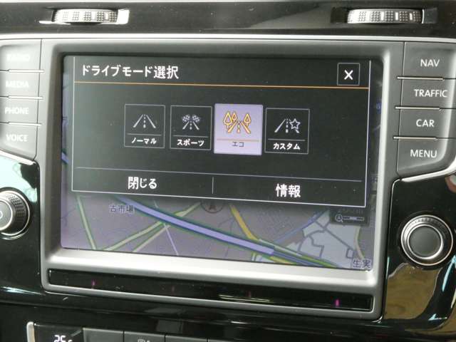 フォルクスワーゲン ゴルフヴァリアント ＴＳＩ　ハイライン H27年 (関東) 99