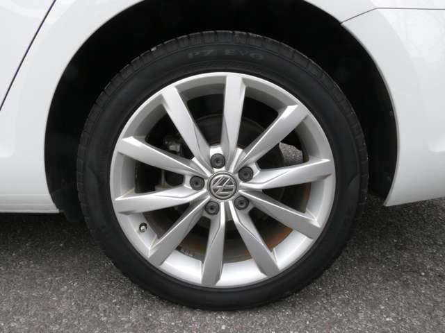 フォルクスワーゲン ゴルフヴァリアント ＴＳＩ　ハイライン H27年 (関東) 99