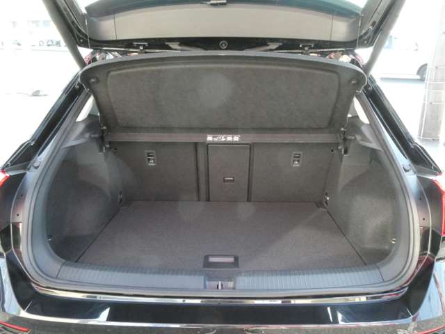 フォルクスワーゲン Ｔ－ＲＯＣ ＴＳＩ スタイル デザイン パッケージ R3年 (関東) 99