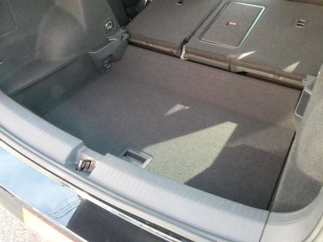 フォルクスワーゲン Ｔ－ＲＯＣ ＴＳＩ スタイル デザイン パッケージ R3年 (関東) 99