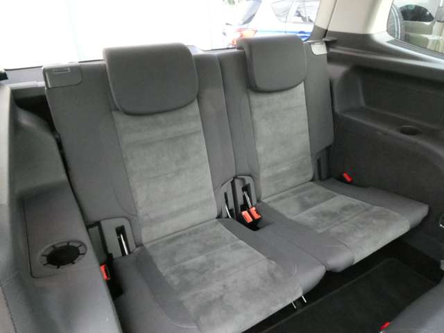 フォルクスワーゲン ゴルフトゥーラン ＴＳＩ　ハイライン H26年 (関東) 99