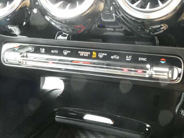 メルセデスベンツ Ａクラス Ａ１８０ エディション１ H30年 (関東) 99