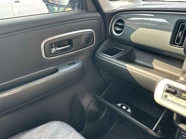 スズキ ワゴンＲ　スマイル ６６０ ハイブリッド Ｘ R7年 (東海) 99