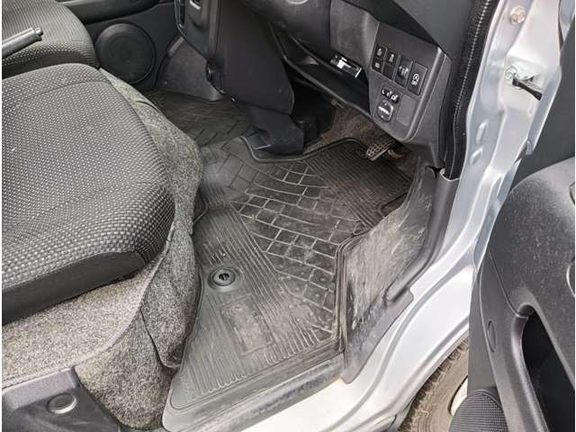 ダイハツ ハイゼットカーゴ ６６０ クルーズ ＳＡＩＩＩ ハイルーフ ４ＷＤ H30年 (甲信越・北陸) 99